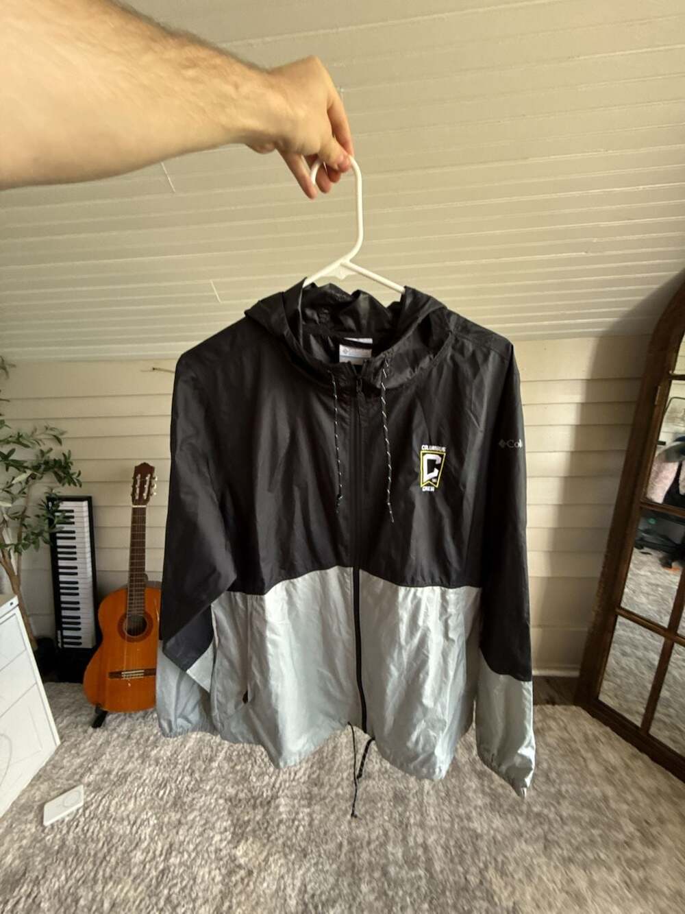 Sick! Columbus Crew Windbreaker Size L Black Grey Columbia